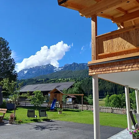 Haufhof , Bei Schladming Haus im Ennstal