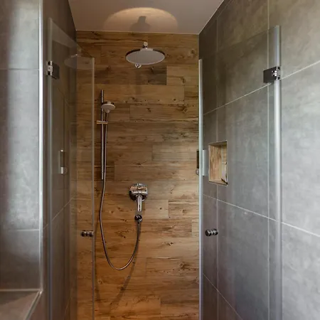 Haufhof , Bei Schladming Haus im Ennstal