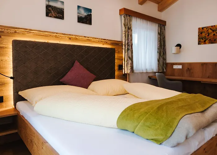 Haufhof , Bei Schladming * هاوس إم إنيستال