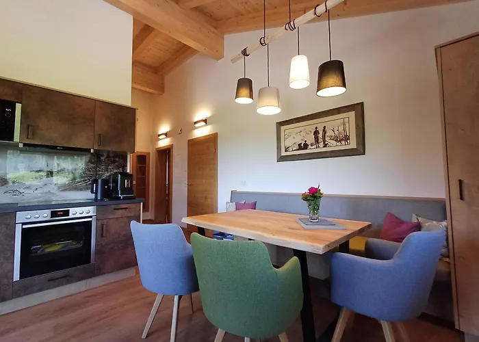 Haufhof , Bei Schladming * هاوس إم إنيستال