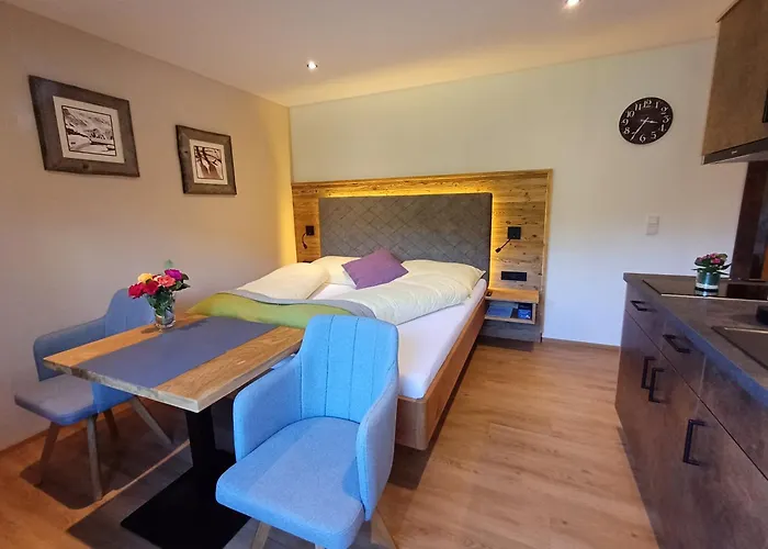 Haufhof , Bei Schladming * هاوس إم إنيستال